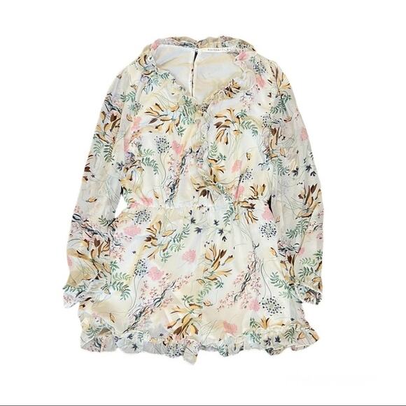 NWT Ellison Floral Romper. Ruffle front with elastic waist. Size small. - Picture 2 of 6
